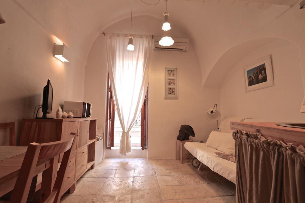 La Casetta Di Babbo Polignano a Mare Phòng bức ảnh